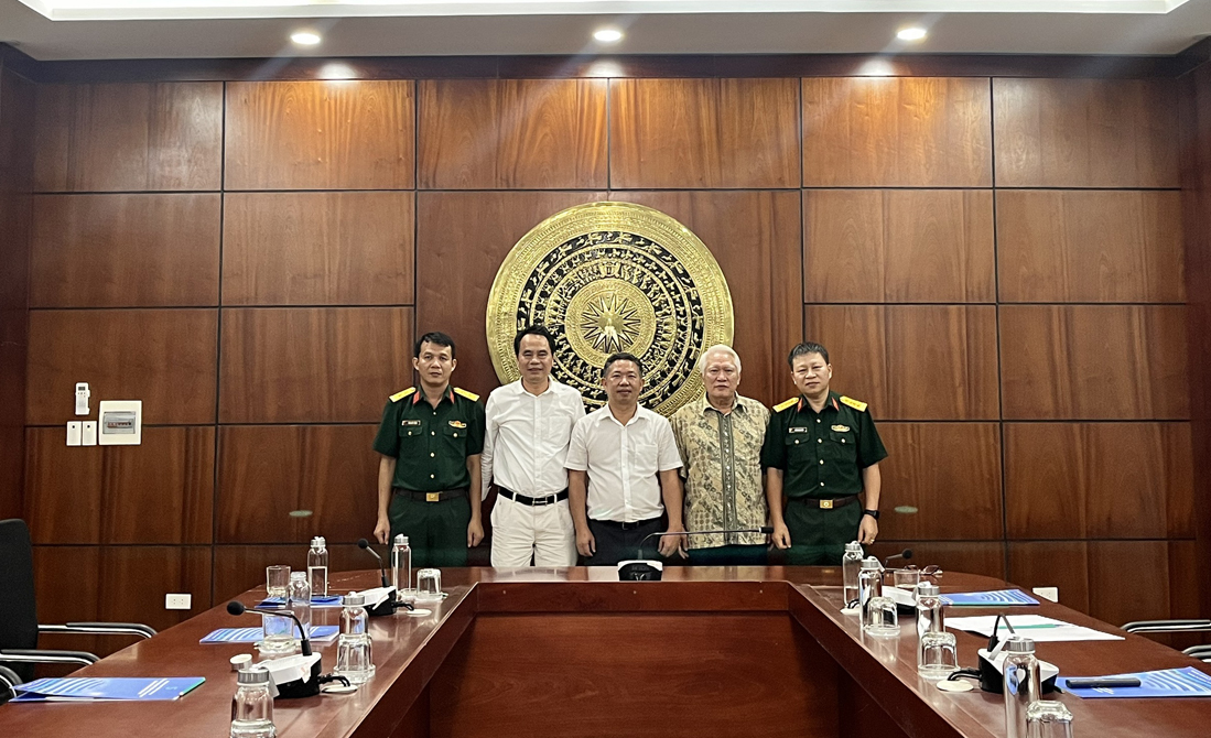 Ông Nguyễn Chu Hồi, GS-TS, ĐBQH thăm Trung tâm  (12/2023)